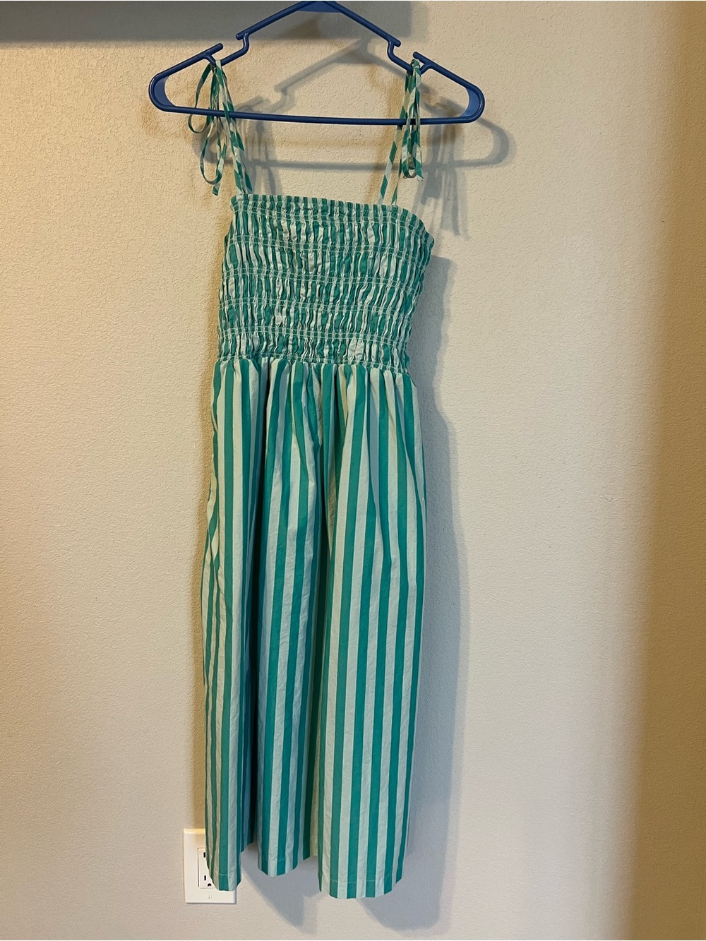 a new day Green and Teal Tied Spaghetti Strap Shirred Stripe Sundress Size S - Picture 2 of 4